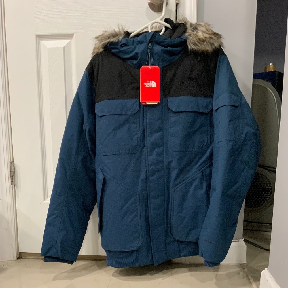 The North Face Men’s Gotham III Waterproof Jacket In Blue Wing Teal